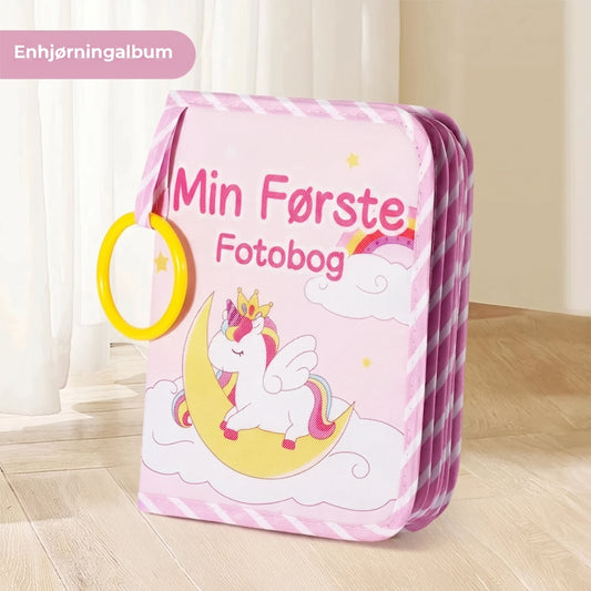 Blød babybog med spejl og bidering