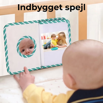 Blød babybog med spejl og bidering