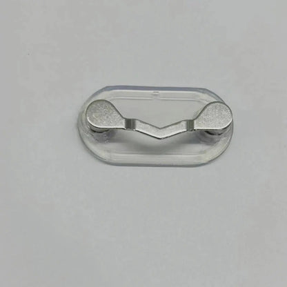 Magnetisk brilleholder til tøj