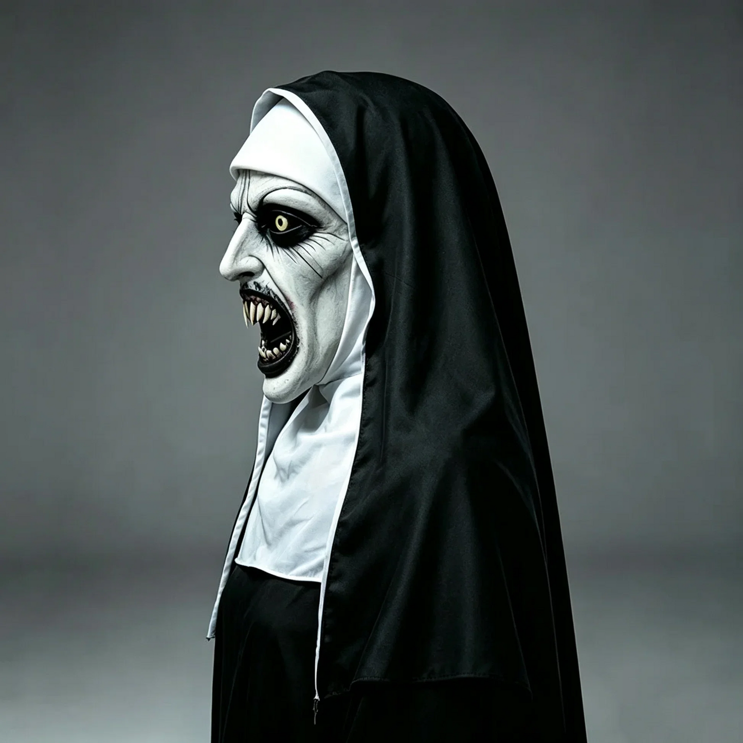 Uhyggelig nonnemaske til Halloween